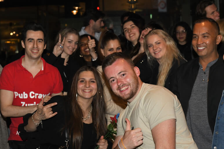 Friends at Pub Crawl Luzern bar